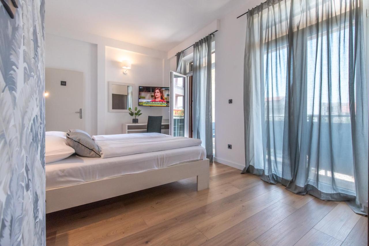 Apartments Amigos Podstrana Dış mekan fotoğraf